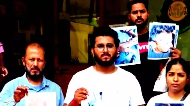 GOA: बस्तोरा हमले के पीड़ितों के परिवार ने आरोपियों के खिलाफ त्वरित कार्रवाई की मांग की GOA: बस्तोरा हमले के पीड़ितों के परिवार ने आरोपियों के खिलाफ त्वरित कार्रवाई की मांग की