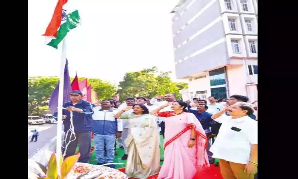 मेयर ने राज्य की प्रगति के लिए एकजुट प्रयास करने का आह्वान किया मेयर ने राज्य की प्रगति के लिए एकजुट प्रयास करने का आह्वान किया