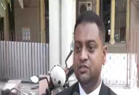 शर्मिष्ठा पानोली विवाद: कलकत्ता HC ने अंतरिम जमानत खारिज की, उनके वकील ने कही ये बात शर्मिष्ठा पानोली विवाद: कलकत्ता HC ने अंतरिम जमानत खारिज की, उनके वकील ने कही ये बात