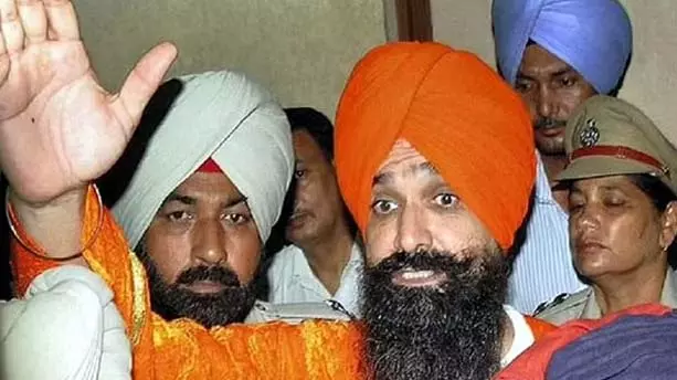 अकाल तख्त जत्थेदार ने पटियाला जेल में राजोआणा से मुलाकात की अकाल तख्त जत्थेदार ने पटियाला जेल में राजोआणा से मुलाकात की