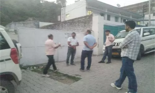 Himachal: परवाणू में शराब बनाने वाली कंपनी सील Himachal: परवाणू में शराब बनाने वाली कंपनी सील