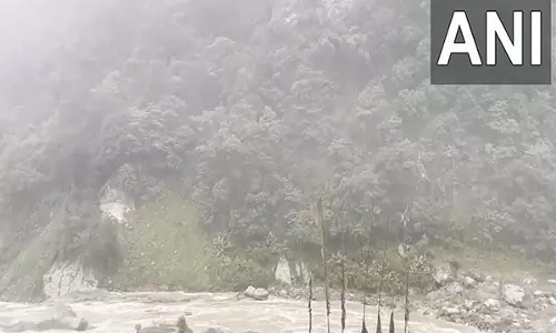 पर्यटकों से सावधानी बरतने और मौसम संबंधी जानकारी के आधार पर Sikkim की यात्रा की योजना बनाने का आग्रह किया गया पर्यटकों से सावधानी बरतने और मौसम संबंधी जानकारी के आधार पर Sikkim की यात्रा की योजना बनाने का आग्रह किया गया