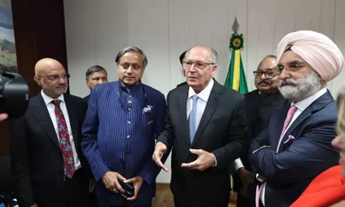 शशि थरूर के नेतृत्व में प्रतिनिधिमंडल ने की ब्राजील के उपराष्ट्रपति से मुलाकात, आतंकवाद के खिलाफ एकजुटता पर जोर
