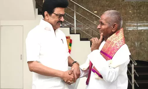 इलियाराजा के जन्मदिन पर CM, केंद्रीय राज्य मंत्री एल. मुरुगन ने दी बधाई इलियाराजा के जन्मदिन पर CM, केंद्रीय राज्य मंत्री एल. मुरुगन ने दी बधाई