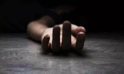 Tamil Nadu : शिवगंगा के पास बकरियां चुराने के आरोप में दो लोगों की पीट-पीटकर हत्या Tamil Nadu : शिवगंगा के पास बकरियां चुराने के आरोप में दो लोगों की पीट-पीटकर हत्या
