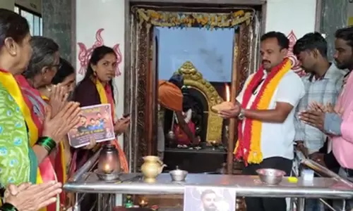 आईपीएल 2025: इस बार फैंस को आरसीबी से खिताबी जीत की उम्मीद, मंदिर में चल रही विशेष पूजा आईपीएल 2025: इस बार फैंस को आरसीबी से खिताबी जीत की उम्मीद, मंदिर में चल रही विशेष पूजा
