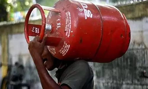 बातें बड़ी, गैस कम: एनसी सरकार का नया साल का तोहफा अभी भी गायब बातें बड़ी, गैस कम: एनसी सरकार का नया साल का तोहफा अभी भी गायब