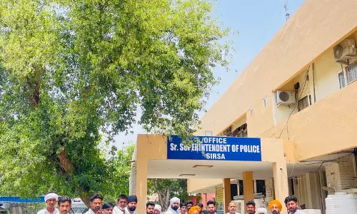 सिरसा विश्वविद्यालय के जाति आधारित उत्पीड़न मामले में FIR की मांग सिरसा विश्वविद्यालय के जाति आधारित उत्पीड़न मामले में FIR की मांग