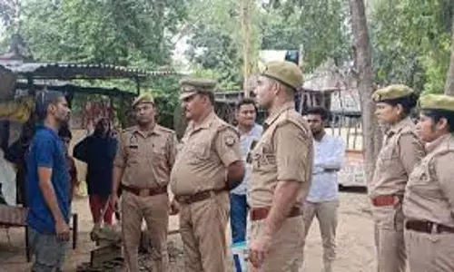 Bareilly: रोहिंग्या-बांग्लादेशी संदिग्धों पर शिकंजा, 32 को पकड़ा गया Bareilly: रोहिंग्या-बांग्लादेशी संदिग्धों पर शिकंजा, 32 को पकड़ा गया