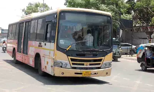 छह महीने बाद भी BRTS का ट्रायल सिर्फ छह बसों वाले एक कॉरिडोर तक सीमित