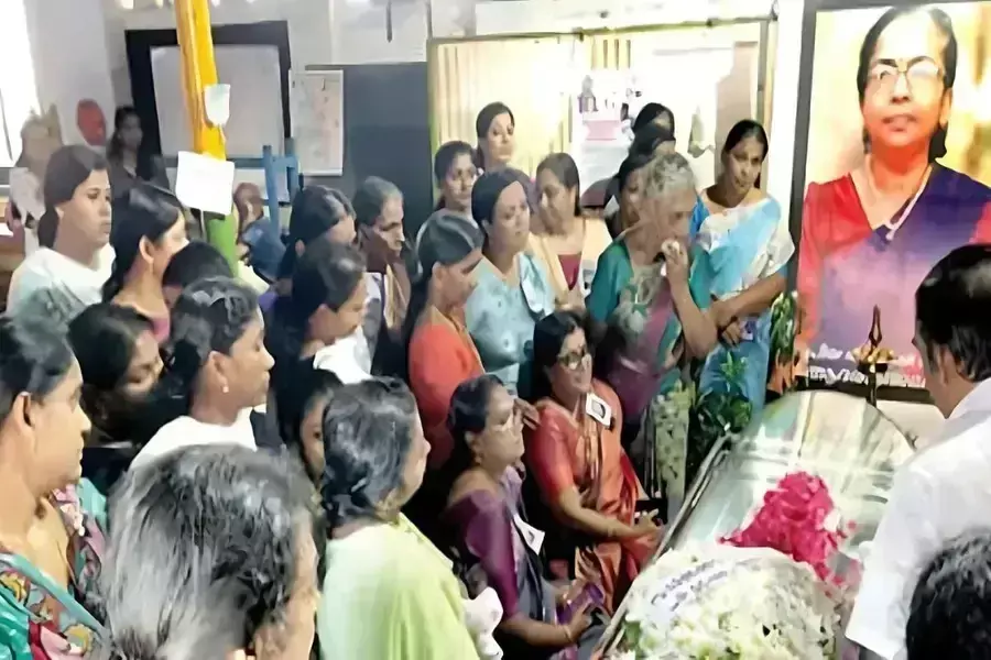 Kerala के स्कूल के पुन खुलने पर जश्न की जगह आंसू छलक पड़े