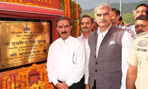 CM ने ज्वालामुखी में पुलिस चौकी का उद्घाटन किया, अग्निशमन केंद्र का शिलान्यास किया