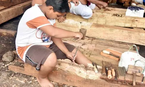 रथ यार्ड छोटे कारीगरों के लिए ‘गुरुकुल’ में बदल गया