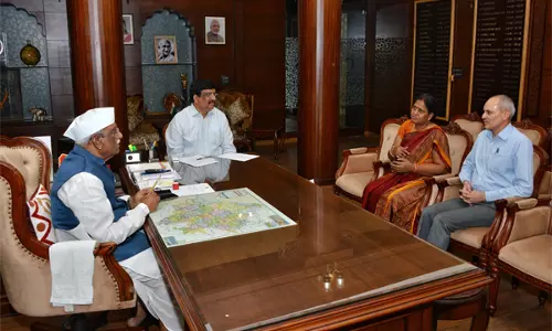 Jaipur: राज्यपाल से मिले राष्ट्रीय मानवाधिकार आयोग के महानिदेशक