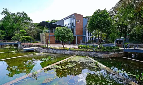Bengaluru : हाईटेक स्पर्श के साथ वेंकटप्पा चित्रशाला