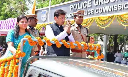 Karimnagar में देशभक्ति के उत्साह के साथ मनाया गया तेलंगाना स्थापना दिवस