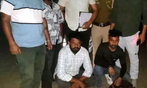 Amritsar के दो निवासी 103 ग्राम हेरोइन के साथ गिरफ्तार Amritsar के दो निवासी 103 ग्राम हेरोइन के साथ गिरफ्तार