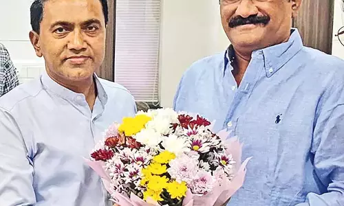 Andhra : गोवा के मुख्यमंत्री के साथ विधायकों की एक घंटे तक बैठक