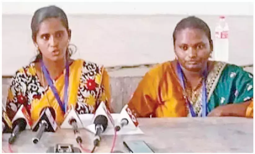 Andhra: यौनकर्मियों और तस्करी की शिकार महिलाओं के अधिकारों की रक्षा करें Andhra: यौनकर्मियों और तस्करी की शिकार महिलाओं के अधिकारों की रक्षा करें