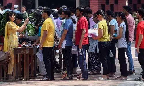 बिजली कटौती: NEET की दोबारा परीक्षा नहीं हो सकेगी - केंद्र सरकार की योजना बिजली कटौती: NEET की दोबारा परीक्षा नहीं हो सकेगी - केंद्र सरकार की योजना