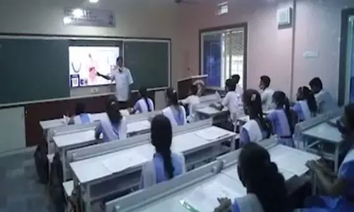 Odisha: OSEPA ने शिक्षकों के स्थानांतरण कैलेंडर को संशोधित किया, नई तारीखों की घोषणा की Odisha: OSEPA ने शिक्षकों के स्थानांतरण कैलेंडर को संशोधित किया, नई तारीखों की घोषणा की