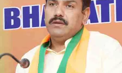 कर्नाटक कांग्रेस सरकार हिंदू कार्यकर्ताओं पर पुलिस गुंडागिरी कर रही: BY Vijayendra कर्नाटक कांग्रेस सरकार हिंदू कार्यकर्ताओं पर पुलिस गुंडागिरी कर रही: BY Vijayendra
