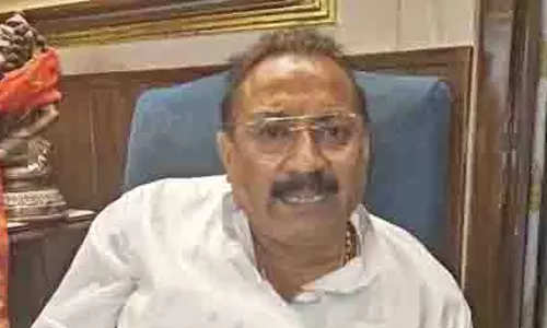 Nitish के मंत्री ने प्रशांत किशोर के खिलाफ मानहानि का मुकदमा दायर किया, किशोर ने दिया जवाब Nitish के मंत्री ने प्रशांत किशोर के खिलाफ मानहानि का मुकदमा दायर किया, किशोर ने दिया जवाब