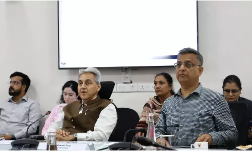 Jaipur: मुख्य सचिव ने की ‘राइजिंग राजस्थान 2024 के दौरान एमओयू क्रियान्वयन की समीक्षा बैठक Jaipur: मुख्य सचिव ने की ‘राइजिंग राजस्थान 2024 के दौरान एमओयू क्रियान्वयन की समीक्षा बैठक