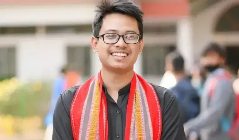 Assam: जोरहाट के असमिया कवि पर आत्महत्या के लिए उकसाने का आरोप