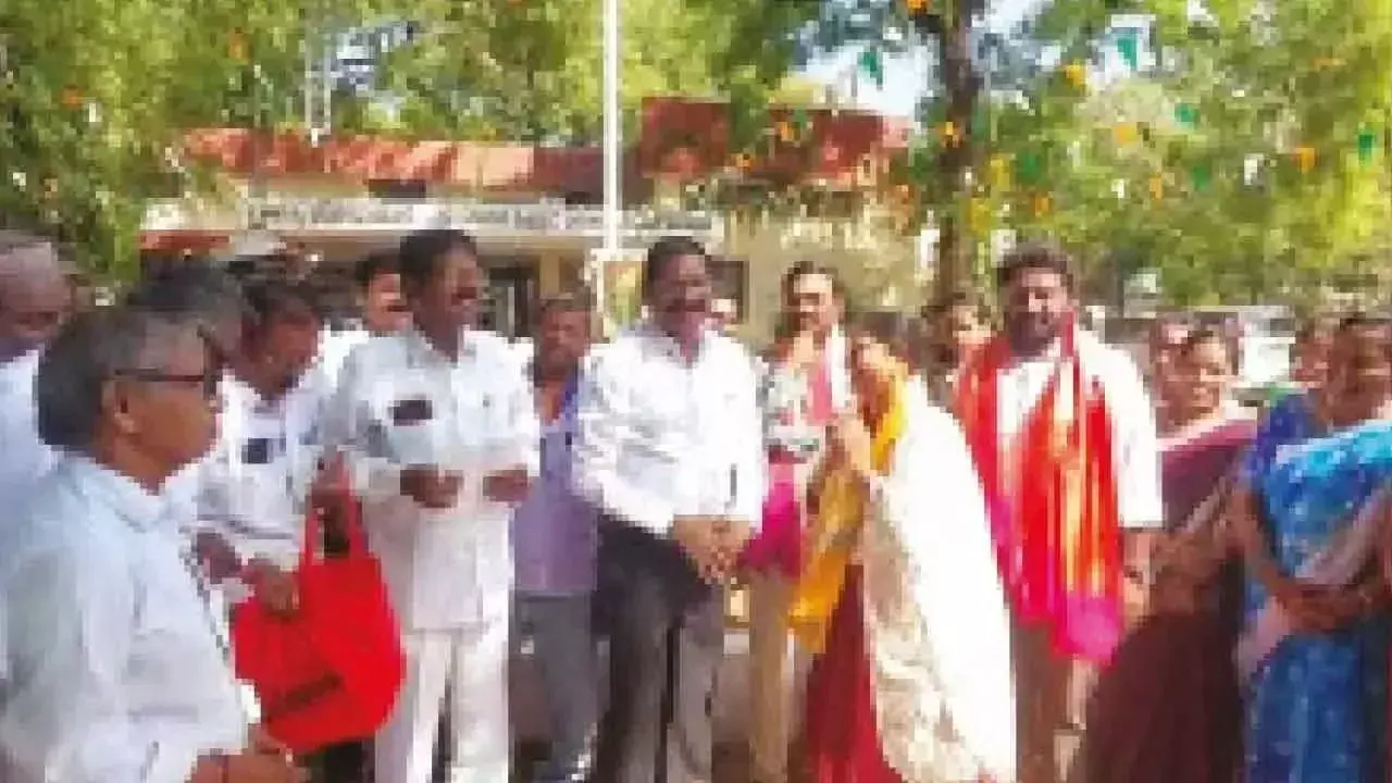 Telangana: जगतियाल में वरिष्ठ नागरिक संघ कार्यालय में समारोह आयोजित Telangana: जगतियाल में वरिष्ठ नागरिक संघ कार्यालय में समारोह आयोजित