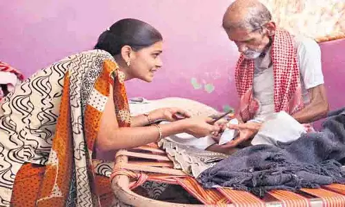 Telangana हर जिले में वरिष्ठ नागरिक दिवस देखभाल केंद्र खोलेगा