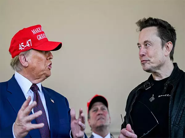 Elon Musk ने ट्रंप के फंडिंग बिल की आलोचना की, इसे घृणित घृणा बताया Elon Musk ने ट्रंप के फंडिंग बिल की आलोचना की, इसे घृणित घृणा बताया
