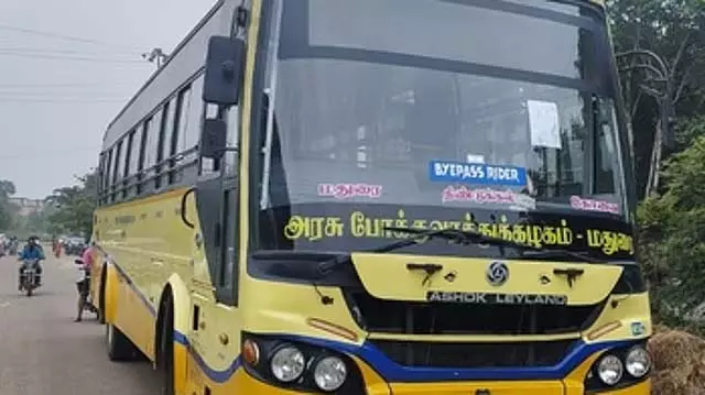 Tamil Nadu : सरकारी बसों के लिए ऑनलाइन बुकिंग में नया शिखर Tamil Nadu : सरकारी बसों के लिए ऑनलाइन बुकिंग में नया शिखर