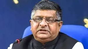रविशंकर प्रसाद ब्रिटेन में: आतंकवाद के खिलाफ वैश्विक आवाज उठाने का वक्त आ गया रविशंकर प्रसाद ब्रिटेन में: आतंकवाद के खिलाफ वैश्विक आवाज उठाने का वक्त आ गया