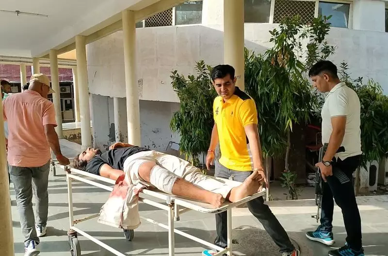 Haryana : जींद में मुठभेड़ के बाद 2 आरोपी घायल, पकड़े गए Haryana : जींद में मुठभेड़ के बाद 2 आरोपी घायल, पकड़े गए