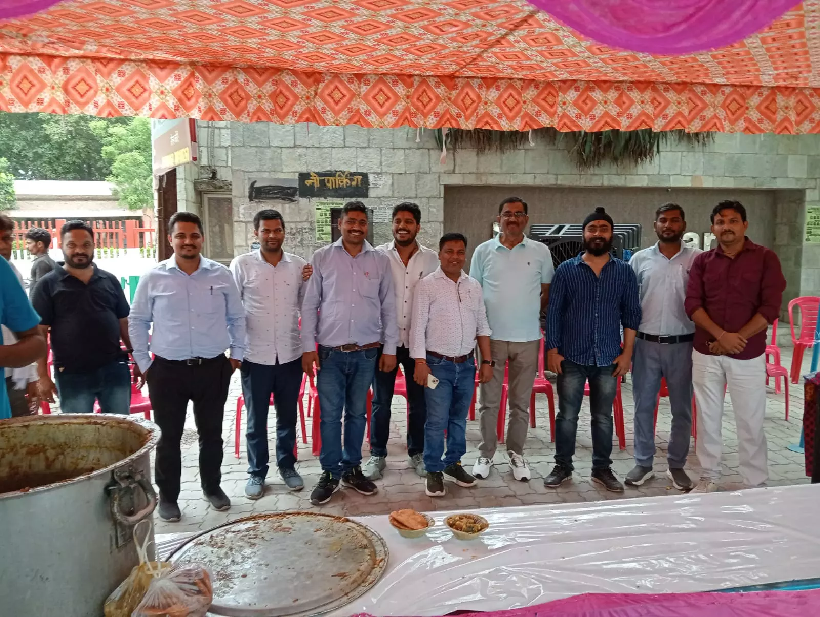 Lucknow: मंगल मूरति के नाम से गूंजे शहर, बजरंगबली की भक्ति में डूबा जनमानस Lucknow: मंगल मूरति के नाम से गूंजे शहर, बजरंगबली की भक्ति में डूबा जनमानस