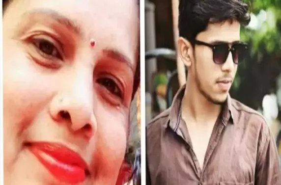 कार में बैठे मां-बेटे की मौत, जा टकराई पुल के डिवाइडर से कार में बैठे मां-बेटे की मौत, जा टकराई पुल के डिवाइडर से