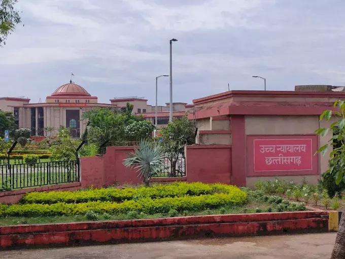 फैमिली और हाईकोर्ट में पेश किया पत्नी का वीडियो, तलाक मंजूर फैमिली और हाईकोर्ट में पेश किया पत्नी का वीडियो, तलाक मंजूर