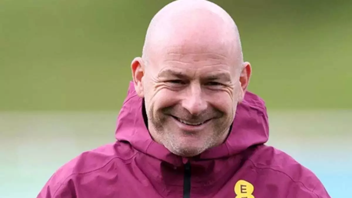 Lee Carsley ने यूरोपीय चैम्पियनशिप से पहले इंग्लैंड अंडर-21 के मुख्य कोच के रूप में अपना अनुबंध बढ़ाया Lee Carsley ने यूरोपीय चैम्पियनशिप से पहले इंग्लैंड अंडर-21 के मुख्य कोच के रूप में अपना अनुबंध बढ़ाया