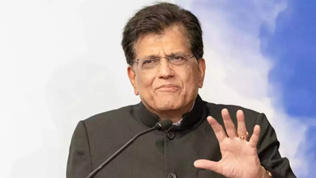 द्विपक्षीय आर्थिक संबंधों को मजबूत करने के लिए पीयूष गोयल ने इटली की दो दिवसीय यात्रा शुरू की द्विपक्षीय आर्थिक संबंधों को मजबूत करने के लिए पीयूष गोयल ने इटली की दो दिवसीय यात्रा शुरू की