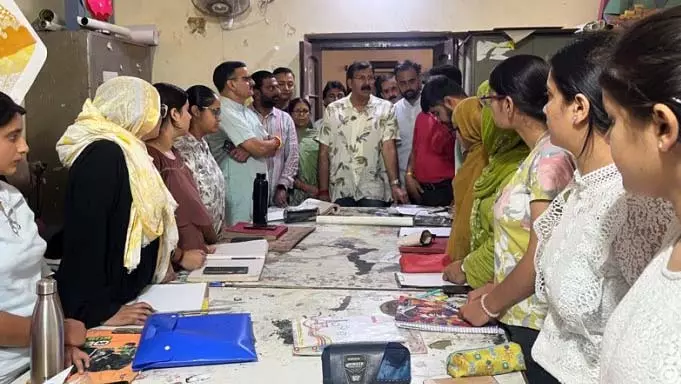 जम्मू पश्चिम के विधायक अरविंद गुप्ता ने IMFA का दौरा किया जम्मू पश्चिम के विधायक अरविंद गुप्ता ने IMFA का दौरा किया