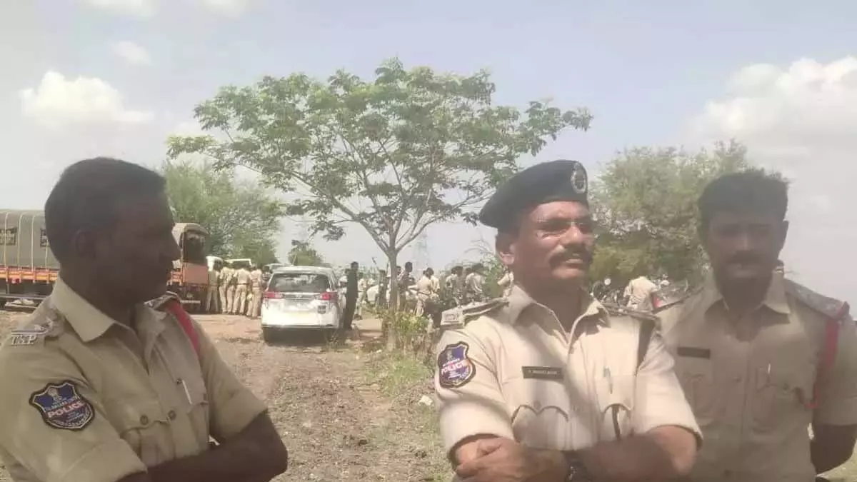 DSP ने प्रदर्शनकारियों के खिलाफ सख्त कानूनी कार्रवाई की दी चेतावनी DSP ने प्रदर्शनकारियों के खिलाफ सख्त कानूनी कार्रवाई की दी चेतावनी