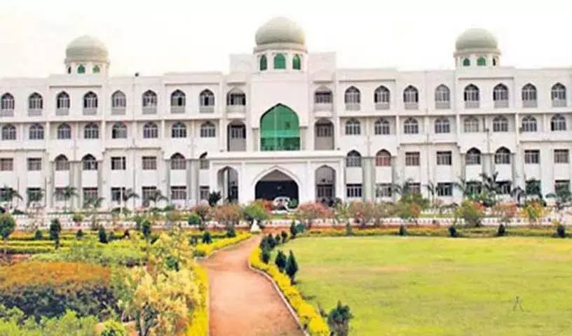 Telangana: MANUU महिलाओं के लिए सुलेख कक्षाएं शुरू करेगा Telangana: MANUU महिलाओं के लिए सुलेख कक्षाएं शुरू करेगा
