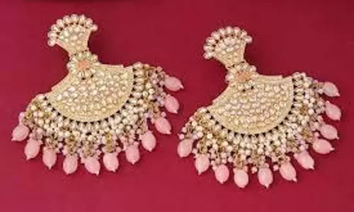Eid Special Earrings: बकरीद सूट पर बहुत अच्छे लगेंगे हैवी इयररिंग्स के ये डिजाइन, आप भी करें ट्राई