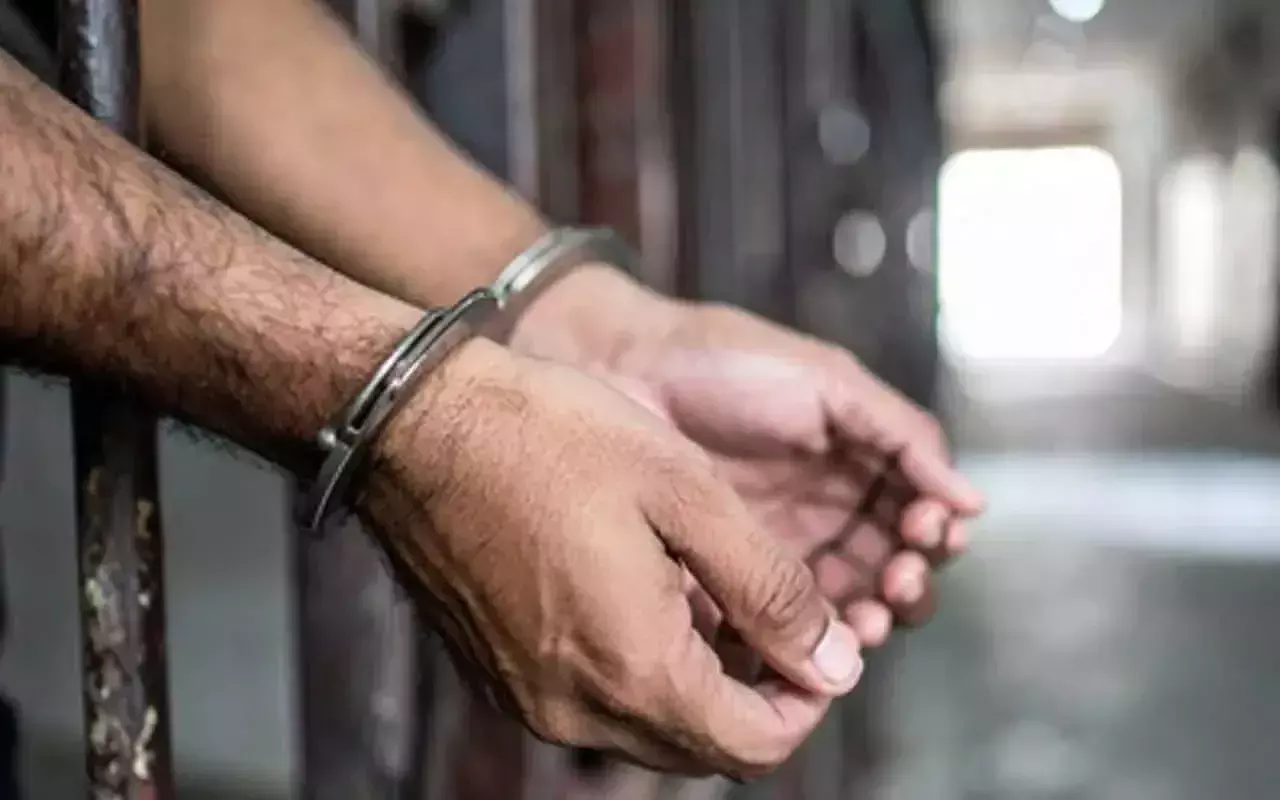 Telangana: नकली कपास बीज बनाने के आरोप में 3 गिरफ्तार