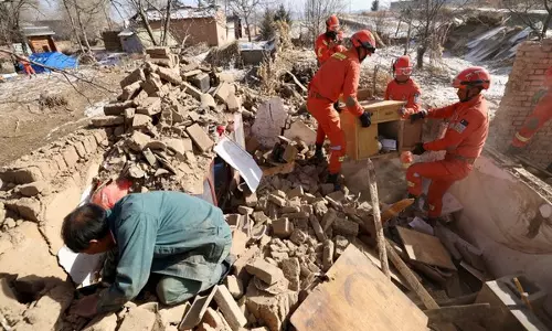 China में 4.2 तीव्रता का भूकंप आया China में 4.2 तीव्रता का भूकंप आया