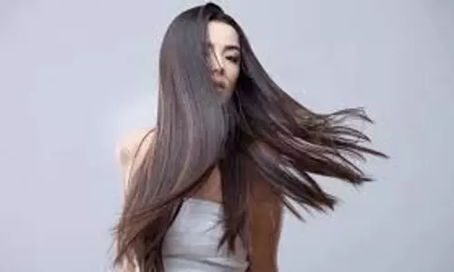 Hair Tips: घने और लंबे बालों के लिए प्याज के रस में मिलाकर लगाएं ये 2 चीजें, 10 दिन में दिखेगा असर Hair Tips: घने और लंबे बालों के लिए प्याज के रस में मिलाकर लगाएं ये 2 चीजें, 10 दिन में दिखेगा असर