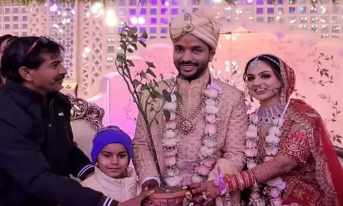 भिवानी के नवविवाहितों के लिए Love पेड़ों पर उगता है