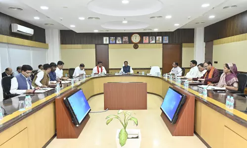 विष्णुदेव साय की अध्यक्षता में कैबिनेट की बैठक शुरू
