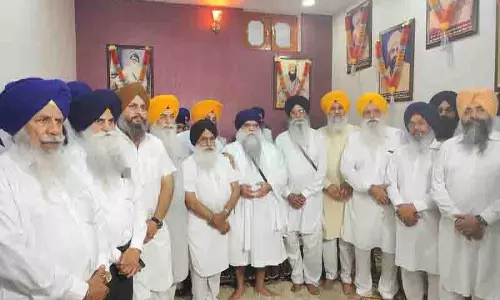 Punjab: 6 जून को समुदाय को संबोधित करने के लिए SGPC के फैसले पर सबकी निगाहें Punjab: 6 जून को समुदाय को संबोधित करने के लिए SGPC के फैसले पर सबकी निगाहें